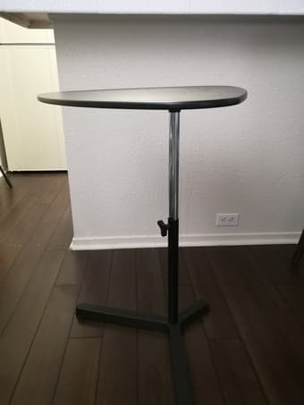 adjustable height single stand table 2