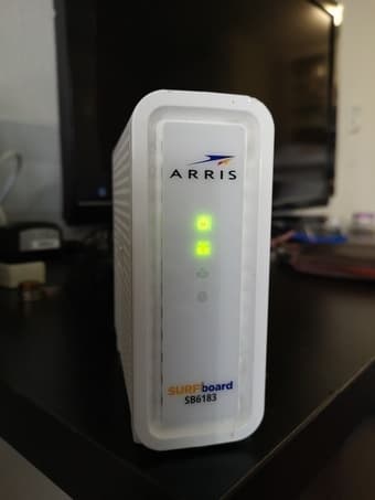 Arris Surfboard SB6183 Modem for Xfinity/Comcast 2
