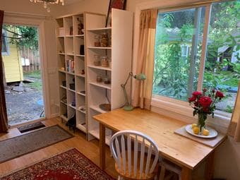 Cottage studio in Palo Alto 1