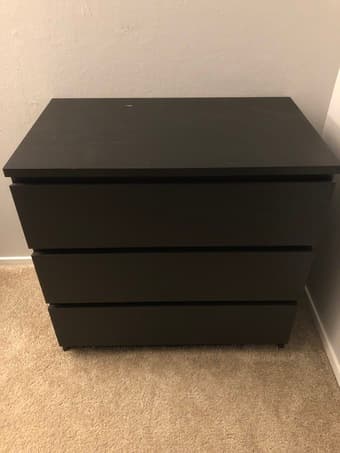 Small dresser 1