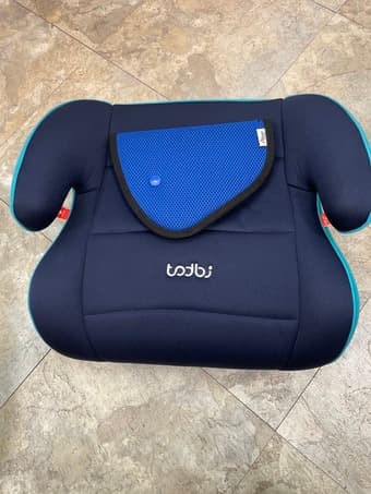 Backless booster car seat + seatbelt adjuster 2