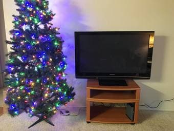 TV stand in excellent condition 1