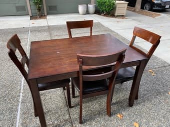 Dining table with 4 chairs 1
