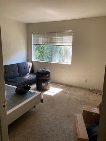 Bedroom Available in 3br/2ba Mountain View Apartment 1