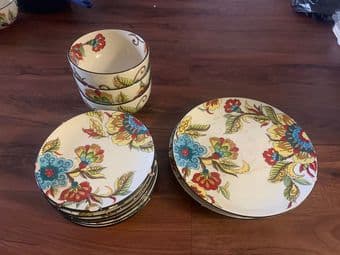 Plates and bowls 1