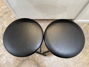 Set of 4 bar stools 2