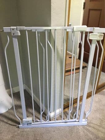 Extra tall baby gate 2