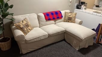 Selling couch - pick-up Dec 11-13 ideal 1