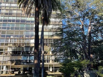 Master bedroom and bathroom in 3B/2b 5 min walk from Stanford 1