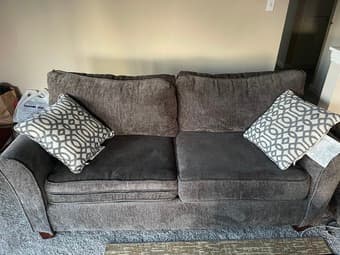 Sofa + loveseat 2