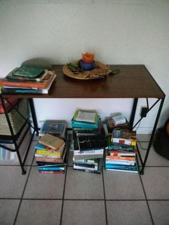 Foldable wooden desk 1