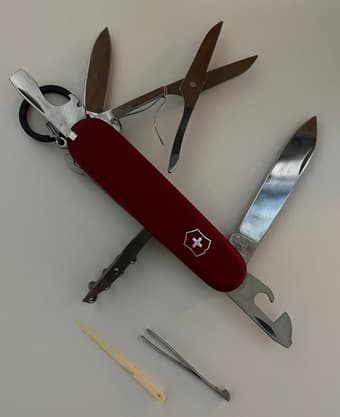 14 in 1 Victorinox Swiss Army Climber Pocket Knife, Red 2