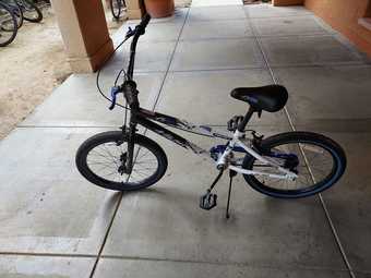 Bicycle for Young Adults/Kids 1