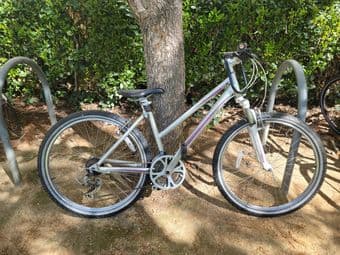 Hybrid bike + U-Lock + Helmet 1