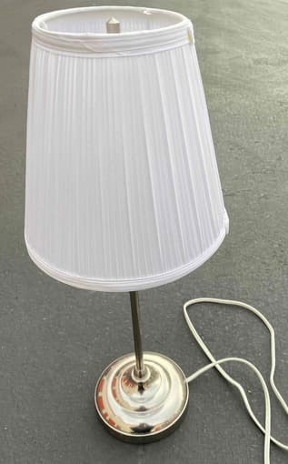 sell lamps and desk chair 3