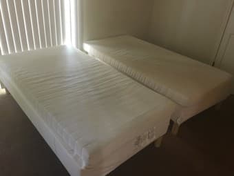 Free twin beds, mattress and dining table to give away, available now 3