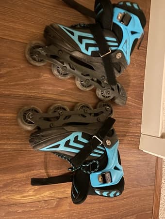 roller blades 1