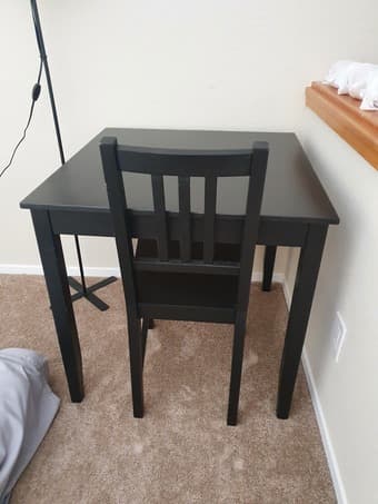 Ikea single table+chair 1