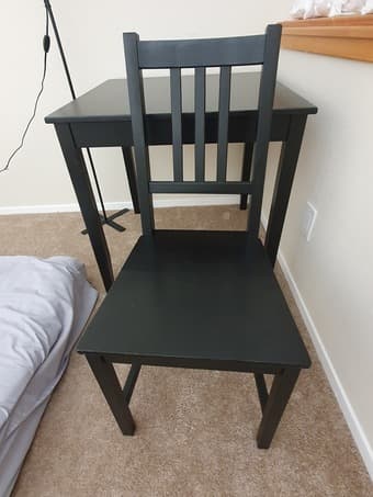 Ikea single table+chair 3