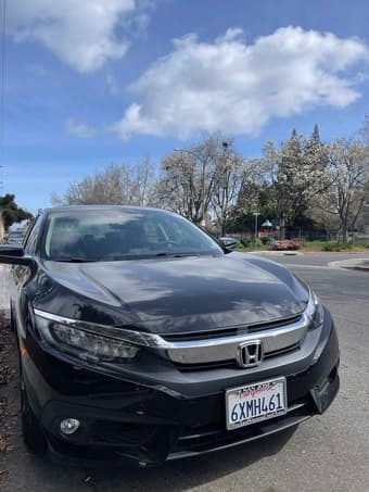 Honda Civic 2017 Touring 17K miles [Title in hand] 2