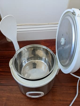 City St 4 cup stainless steel rice cooker 1