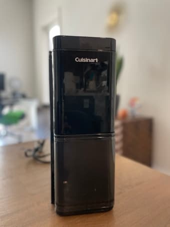 Cuisinart Touchscreen Coffee Bean Grinder (very good condition) 2