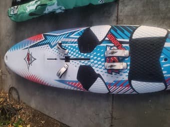 Complete windsurf setup - go sailing straight away. 1