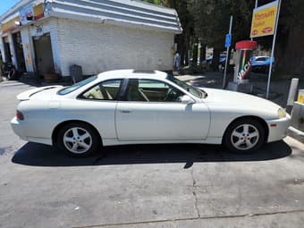 Lexus SC400 2 door sports coupe - V8, white, 1998, <93k miles 2