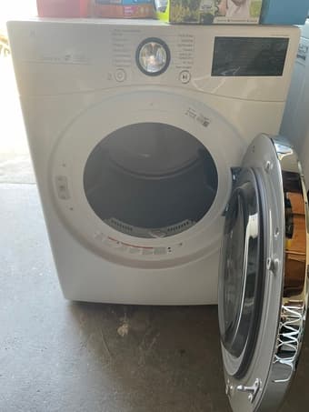 BRAND NEW (in box) LG Dryer 1