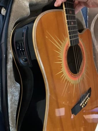 Esteban Accoustic/Electric Guitar Model AZP011262 $100 3