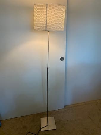 Free standing lamp 1