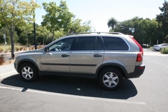 2004 Volvo XC90 SUV AWD 1