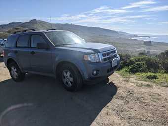 2009 Ford Escape 122,000 miles 2
