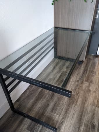 Glass desk 1