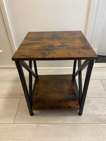 Selling nightstand / side table 2