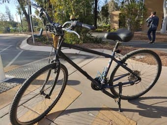 GIANT Bike 1