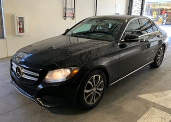 Mercedez Benz C300-2015 (~27,000 Miles) 2