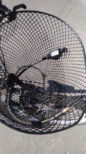 Look New Bike + free bike basket + free helmet + free lock ($200) 2