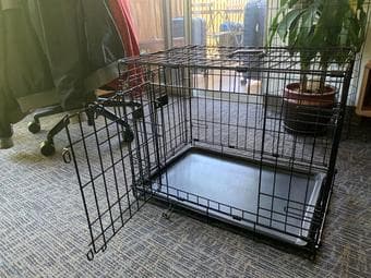 Top Paw 24" Double Door Folding Wire Dog Crate with Divider Panel 1