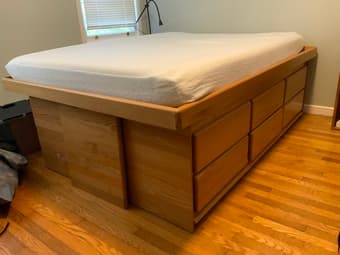 Bed Frame + Mattres 1