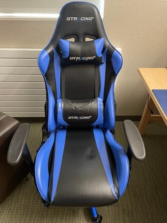 computer chair+full size mattress (almost new) 1