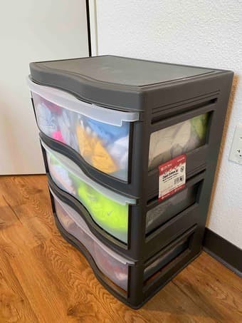 2 sets of plastic drawers 2
