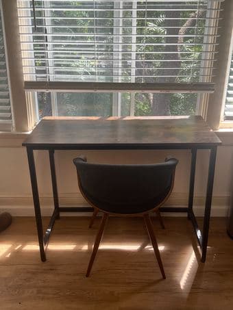 2X- Desks and Chairs 3