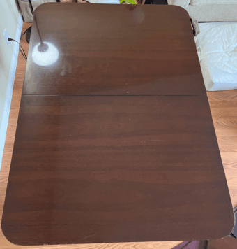 Sturdy and extendable dining table with very good condition 2