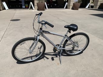 Schwinn Bike for female & bike helmet 2