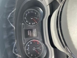 Audi Q3 2018 Model Low miles with apple care 3