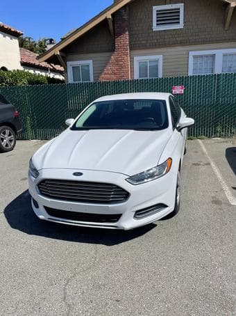 2013 Ford Fusion S - Great Condition - Free Pick up 可接送看车 1