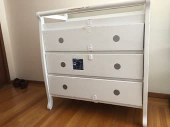 Diaper Changing Table 1