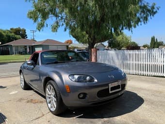 2008 Mazda MX5, AT, 100% OEM, low mileage 1