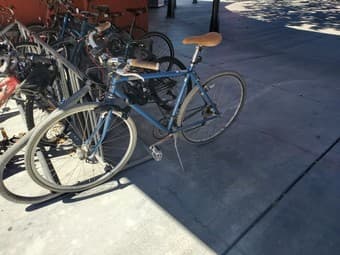 Raleigh Port Townsend Bike (original price 750$) 1